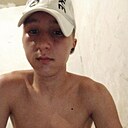 Знакомства: Рустам, 21 год, Артем