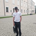 Знакомства: Артур Папикян, 46 лет, Великий Новгород