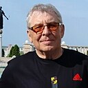 Знакомства: Игорь, 69 лет, Новошахтинск