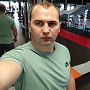 Знакомства: Виталий, 32 года, Южно-Сахалинск