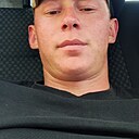 Знакомства: Дмитрий, 28 лет, Невинномысск