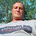 Знакомства: Александр, 41 год, Чегдомын