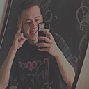 Знакомства: Олег, 21 год, Владивосток