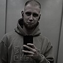 Знакомства: Максим, 24 года, Миоры