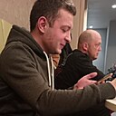 Знакомства: Евгений, 28 лет, Ульяновск