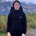 Знакомства: Кирилл, 21 год, Москва