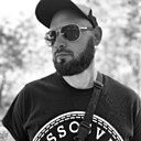 Знакомства: Юрій, 33 года, Гадяч