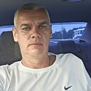 Знакомства: Олег, 43 года, Артем