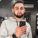 Знакомства: Артём, 32 года, Октябрьский (Башкортостан)