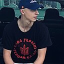Знакомства: Ярик, 24 года, Киев