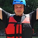 Знакомства: Виктор, 32 года, Майкоп