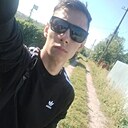 Знакомства: Данил, 20 лет, Уварово