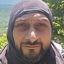 Знакомства: Эдик, 37 лет, Апшеронск