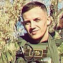 Знакомства: Максим, 32 года, Москва