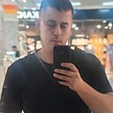 Знакомства: Виктор, 36 лет, Пятигорск