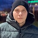 Знакомства: Максим, 25 лет, Саратов