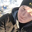 Знакомства: Олег, 31 год, Кара-Балта