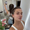 Знакомства: Настя, 32 года, Москва