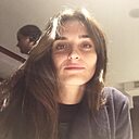 Знакомства: Карина, 22 года, Москва