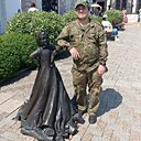 Знакомства: Валерий, 35 лет, Миасс