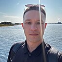 Знакомства: Олег, 33 года, Волгодонск