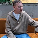 Знакомства: Анатолий, 31 год, Москва