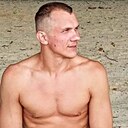 Знакомства: Илья, 32 года, Гомель