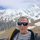 Знакомства: Евгений, 43 года, Магадан