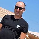 Знакомства: Красавчик, 42 года, Ялта