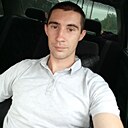 Знакомства: Макс, 28 лет, Белово