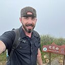 Знакомства: Максим, 34 года, Сумы