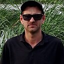 Знакомства: Юрий, 36 лет, Новошахтинск