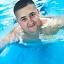 Знакомства: Ваня, 29 лет, Симферополь
