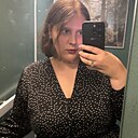 Знакомства: Полина, 23 года, Санкт-Петербург