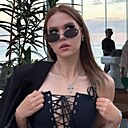 Знакомства: Милана, 19 лет, Москва