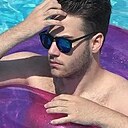 Знакомства: Артем, 28 лет, Калинковичи