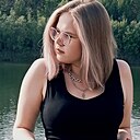 Знакомства: Люба, 18 лет, Ангарск