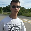 Знакомства: Олег, 19 лет, Ессентуки