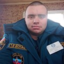 Знакомства: Валерий, 32 года, Краснодон