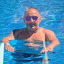 Знакомства: Danyel, 43 года, Timișoara