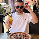 Знакомства: Андрей, 27 лет, Чайковский