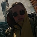 Знакомства: Ника, 24 года, Магадан