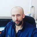 Знакомства: Максим, 36 лет, Касли