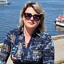 Знакомства: Лора, 48 лет, Магадан