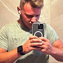 Знакомства: Urs, 23 года, Cluj