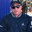 Знакомства: Юрий, 38 лет, Сальск