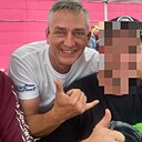 Знакомства: Эндрю, 38 лет, Владикавказ