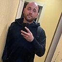 Знакомства: Александр, 29 лет, Челябинск