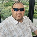 Знакомства: Александр, 41 год, Теплое