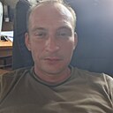 Знакомства: Артем, 34 года, Богучар